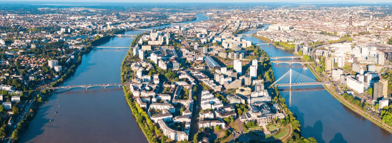 Faire construire en Loire-Atlantique : Pourquoi passer par un maître d’œuvre ?