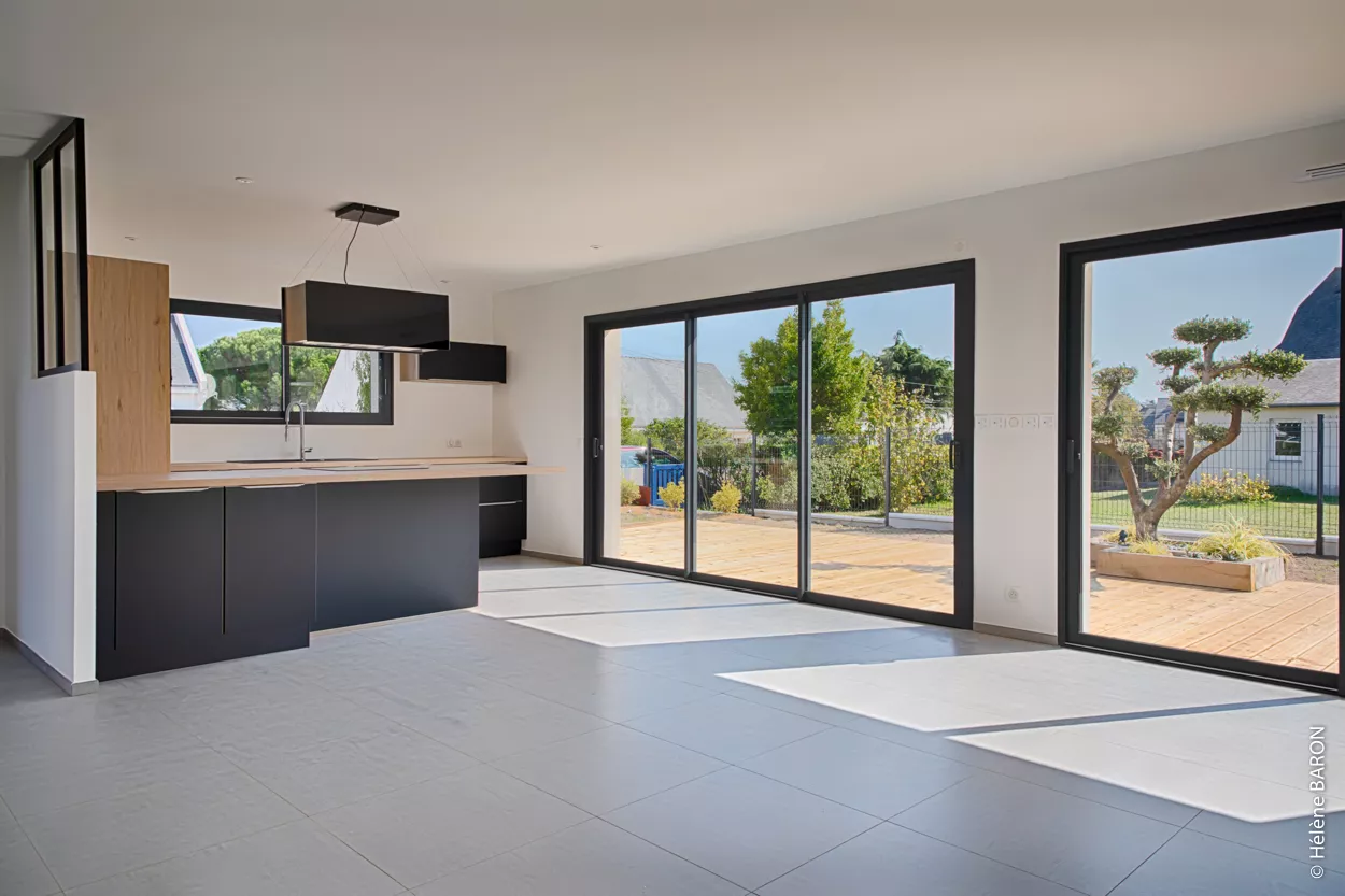 Construction de maison contemporaine à Guérande, Loire-Atlantique, Pays de la Loire (44) - Pièce de vie