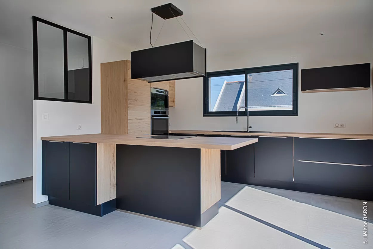 Construction de maison contemporaine à Guérande, Loire-Atlantique, Pays de la Loire (44) - Cuisine