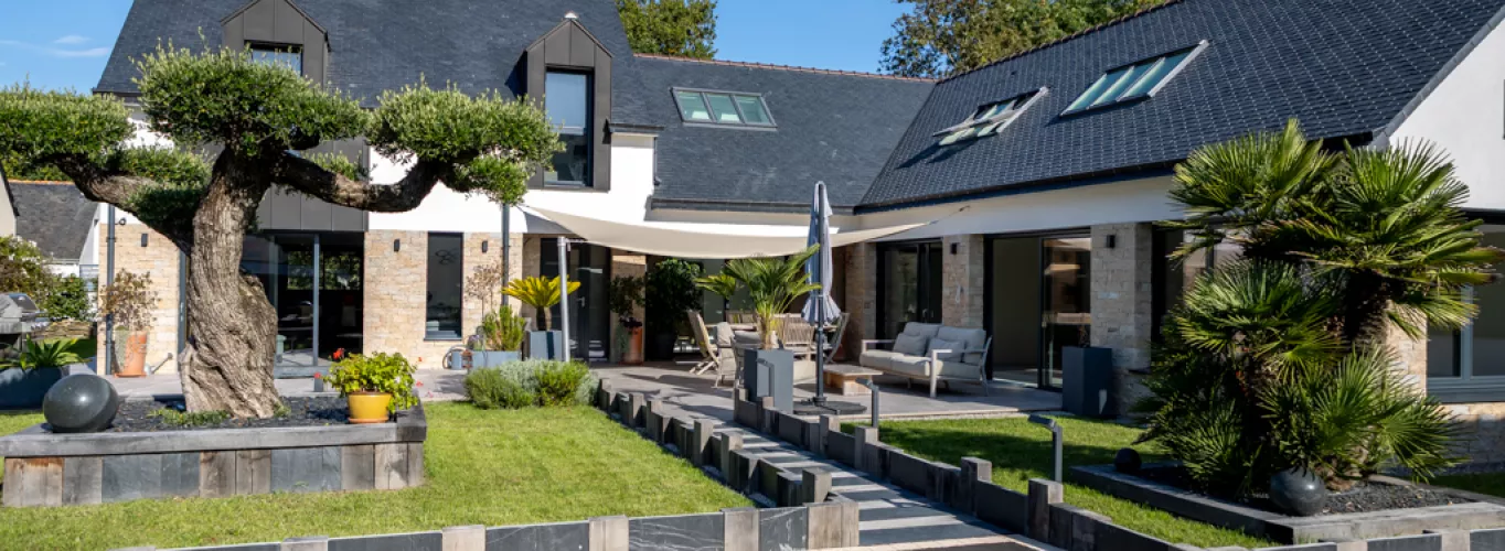 Maison avec piscine couverte à St Gildas