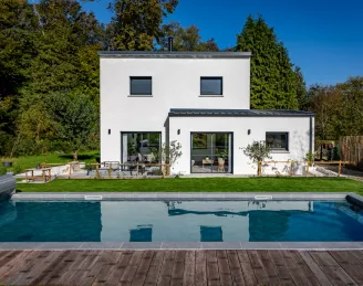 Maison contemporaine avec piscine à Bignan
